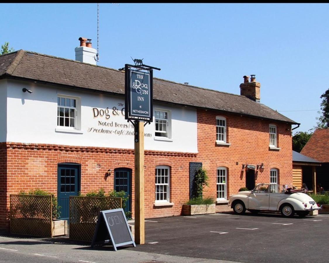 The Dog & Gun Inn Netheravon Dış mekan fotoğraf