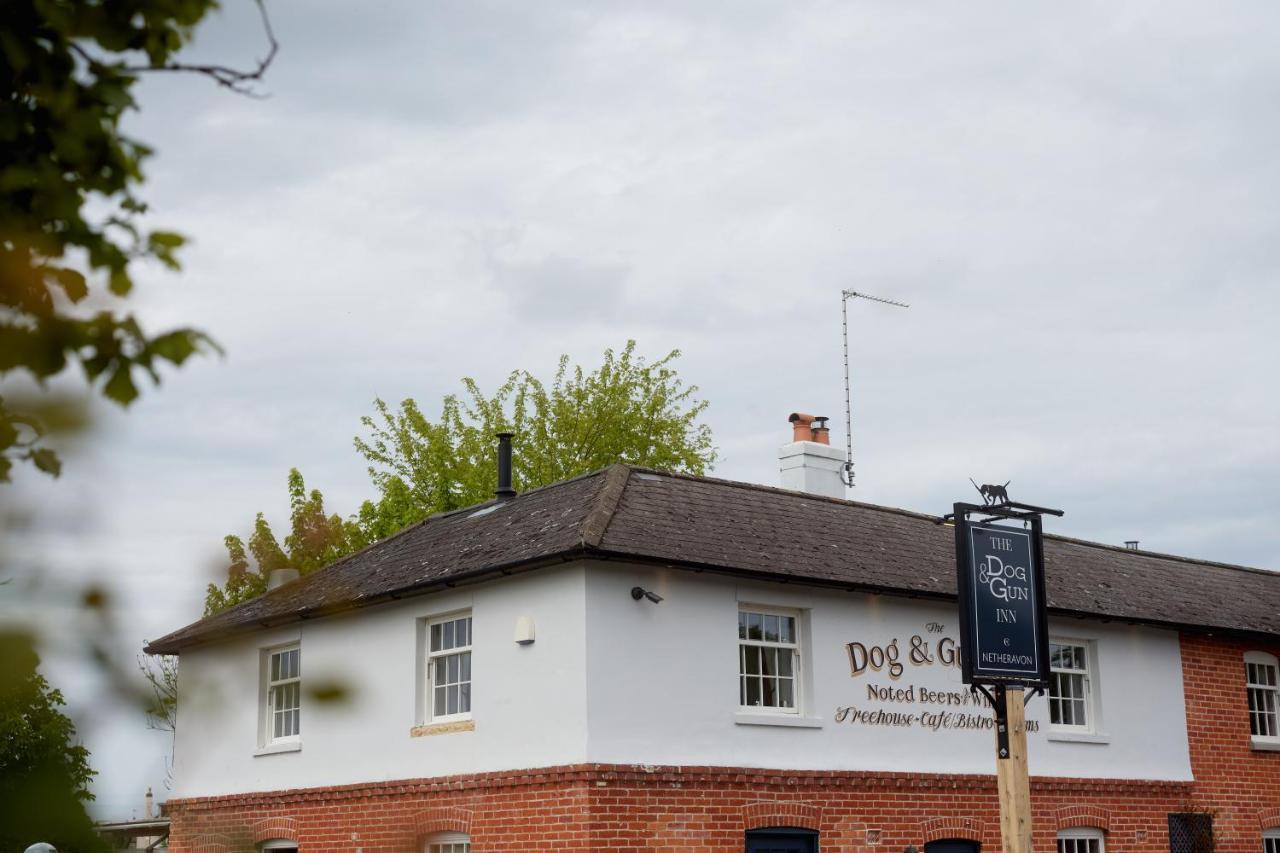 The Dog & Gun Inn Netheravon Dış mekan fotoğraf